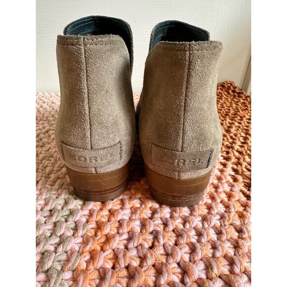 Sorel Women’s Lolla Cut Out Ankle Boot Gray Suede Size 9.5 - Picture 4 of 8